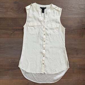 White House Black Market Cream Sleeveless Silk Utility Tunic Blouse Sz Small